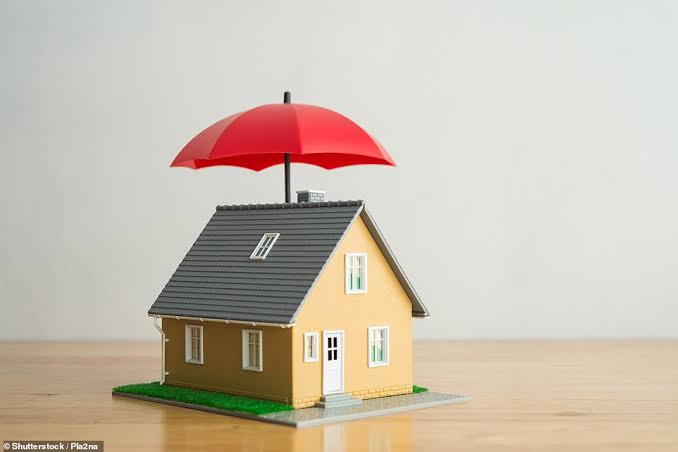 7 Things to Compare at Your UK Home Insurance Renewal