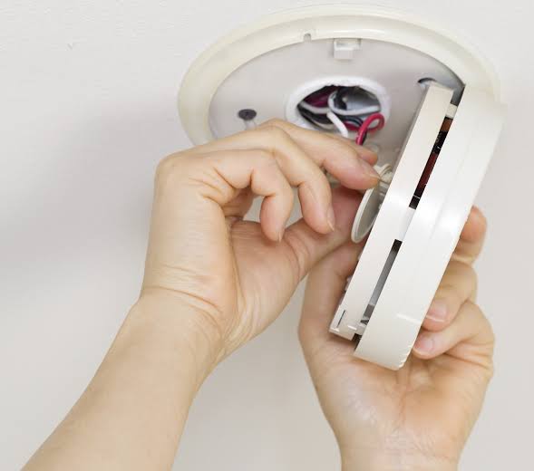 8 Questions About Carbon Monoxide Alarms in UK Homes